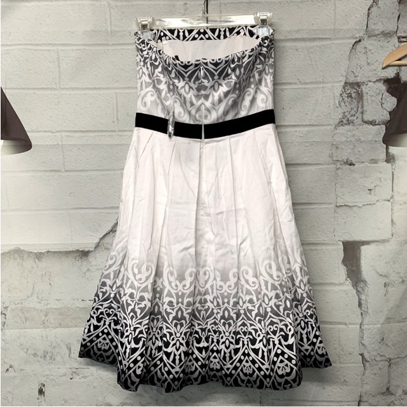 NEW White House Black Market Blackand white ombré 50’s Style Midi dress size 0 - Picture 12 of 16